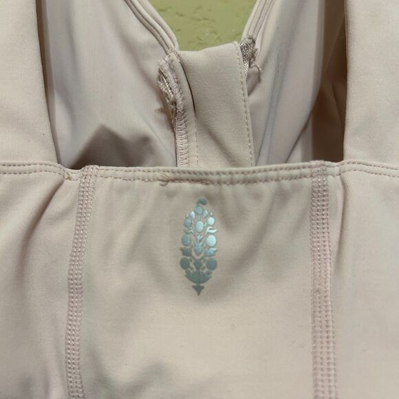 Free People FP Movement It's an Illusion Zip Sports Bra Womens Small Pink - Picture 4 of 5